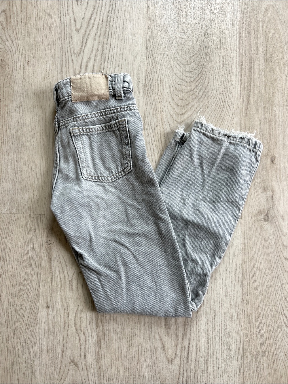 Zara jeans